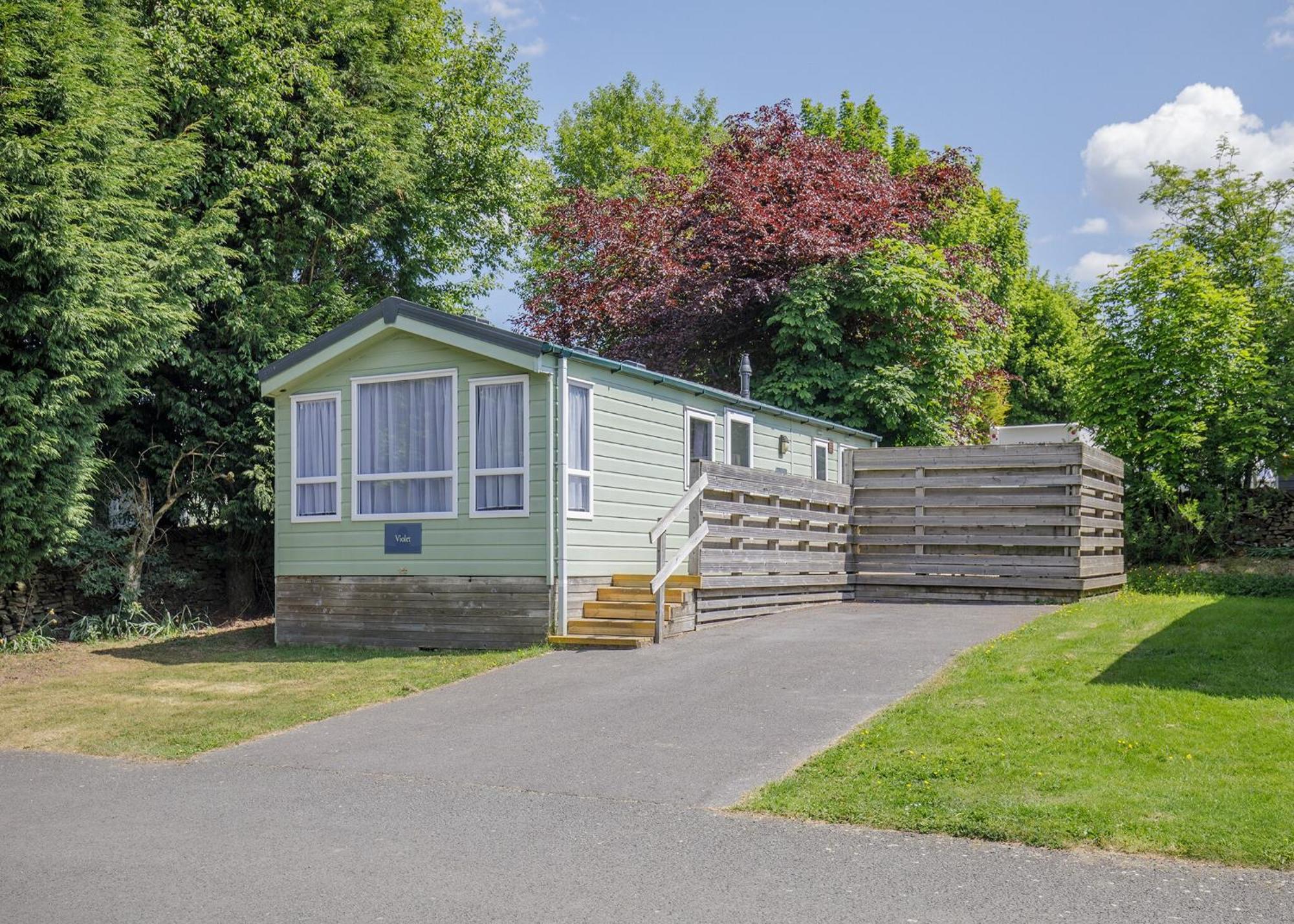 Longnor Wood Holiday Park Exteriör bild